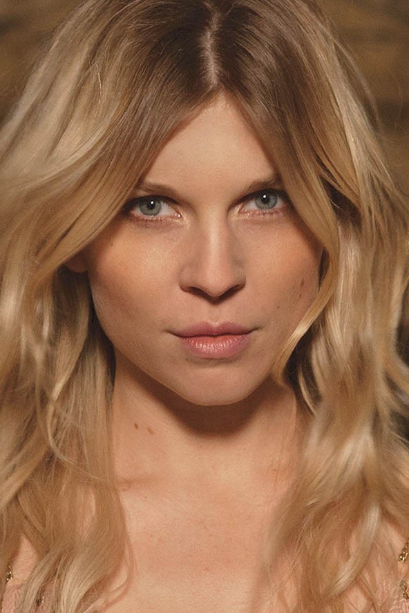 Clémence Poesy