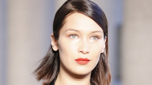 Bella Hadidnak annyi edzőcipője van, amennyi neked egész életedben nem lesz összesen