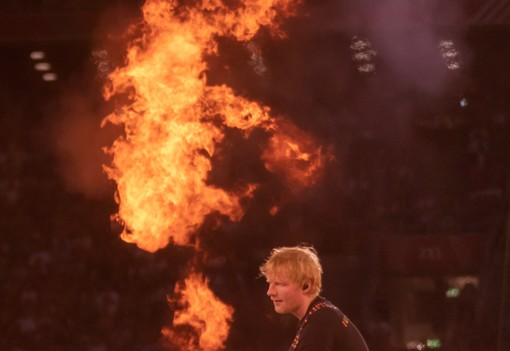 Most már érted, miért imádja mindenki? 9 beszédes fotó Ed Sheeran budapesti koncertjéről