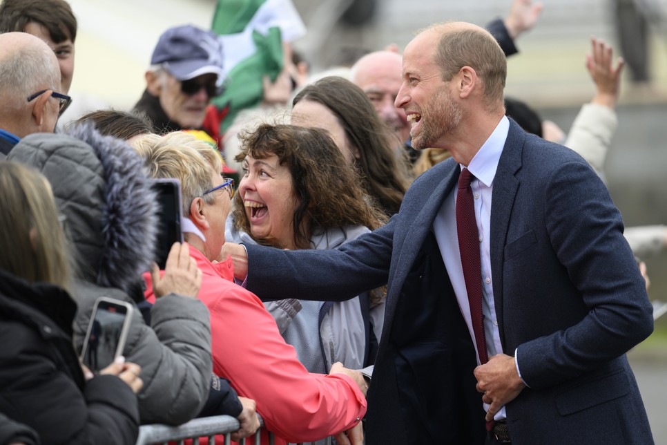 Örömmel fogadták a walesiek Vilmos herceget