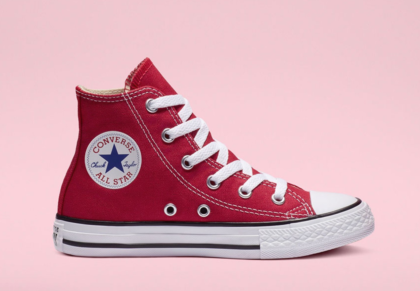Tornacipő CONVERSE 22 990 Ft 30% kedvezmény a GLAMOUR-napokon