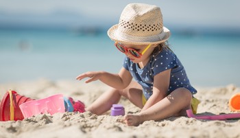 Lehet, hogy nem emlékszik majd, mégis érdemes már kicsiként nyaralni vinni a gyermeket