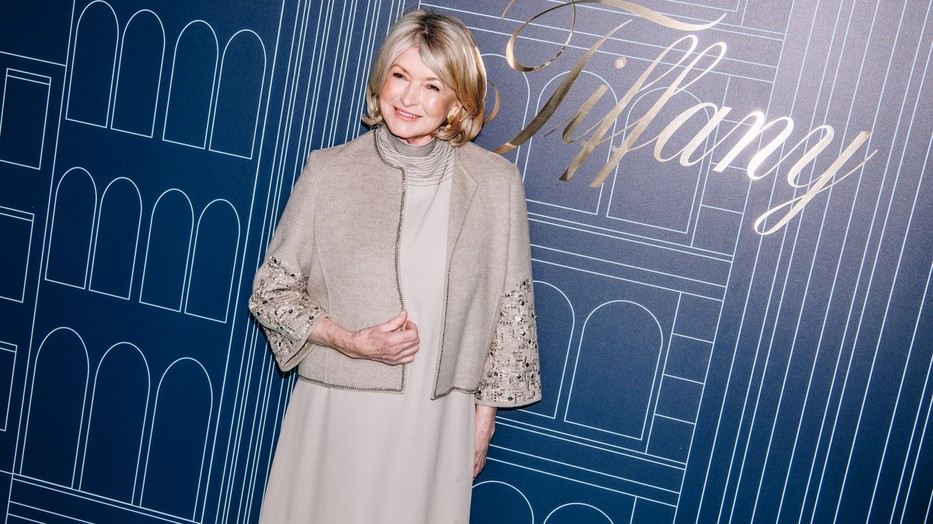 Martha Stewart 81 évesen fürdőruhában pózol a Sports Illustrated címlapján