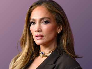Jennifer Lopez merész szettje felperzselte az Instagramot, nem akárhogy karácsonyozott az énekesnő