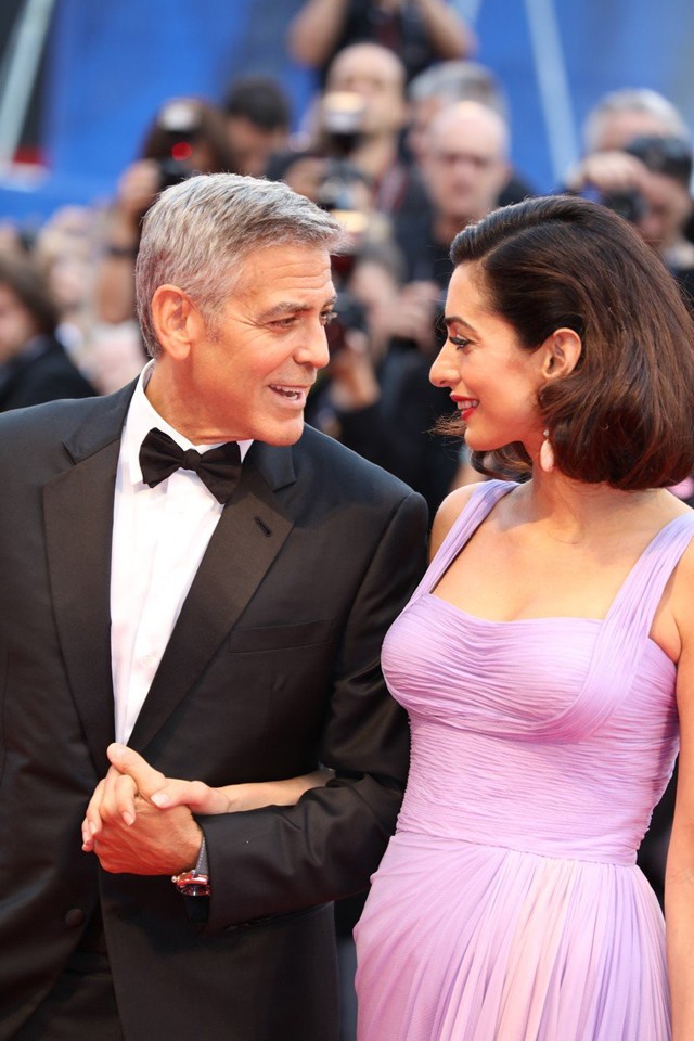 George Clooney és felesége a vörös szőnyegre léptek és minden tündérmesévé változott!