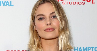 Nem lesz szexibb outfit Margot Robbie meztelenruháján ezen a héten