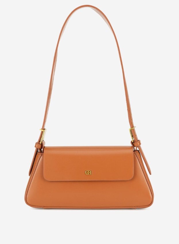 GINOS ROSSI - CCC 11 895 Ft 30% kedvezmény a GLAMOUR-napok ideje alatt 