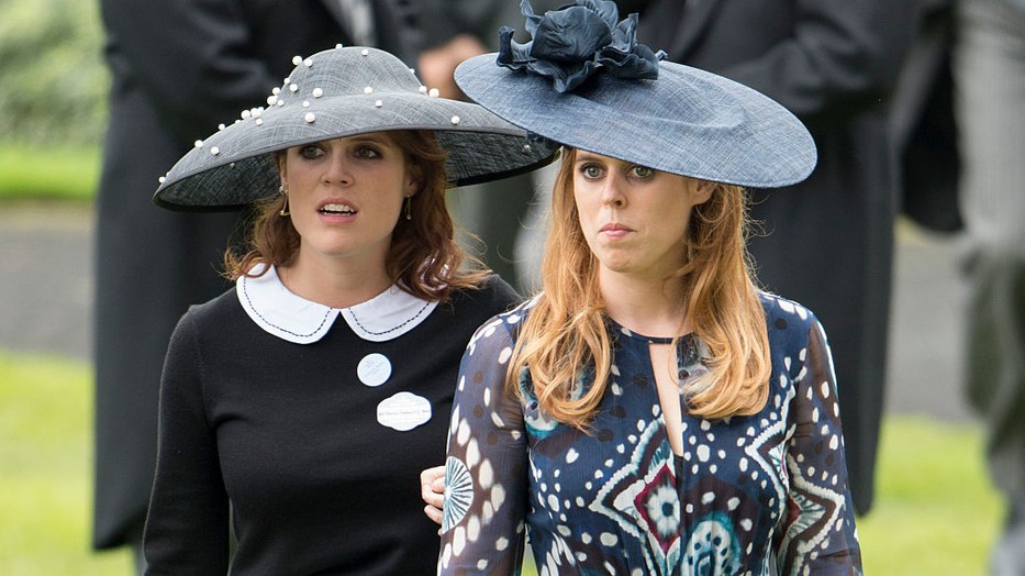 Eugénia és Beatrix hercegnő nem csatlakoznak a királyi családhoz a húsvéti szentmisén 