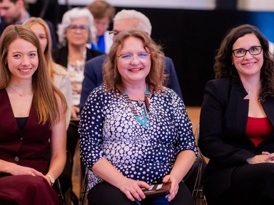 Három fantasztikus kutatónő lett a L’Oréal-UNESCO 'A Nőkért és a Tudományért' díj nyertese