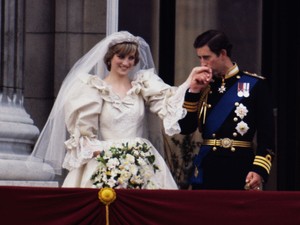 Ez volt az a borzasztóan kínos pillanat, ami örökre megpecsételte Károly király és Diana hercegné házasságát