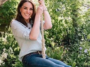 Elolvadunk! Mindhárom gyerekével pikinikezett Kate Middleton és Vilmos herceg