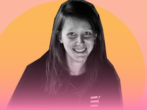 A zeneipar láthatatlan, de nélkülözhetetlen szereplője – Török Bettina turnémenedzser