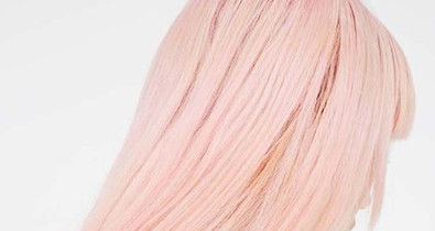 Hölgyek a fürdőszobából. A Louis Vuitton a természetességet ünnepli