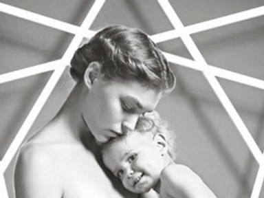 18+ Vallásos áhitat és vetkőzés