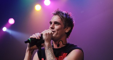 Nem Aaron Carter az egyetlen híresség, aki ennyire fiatalon halt meg