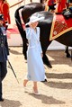 Katalin hercegné egy elegáns és kifinomult Catherine Walker kabátban vonzotta magára a tekinteteket a Trooping the Colour ünnepségen. 