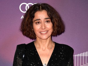 Gryllus Dorka Merő Péter ruhában tündökölt a vörösszőnyegen