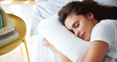 Úgy alszol majd, mint a bunda, ha ezt kipróbálod: tudósok jöttek rá, mi válik be mindenkinél