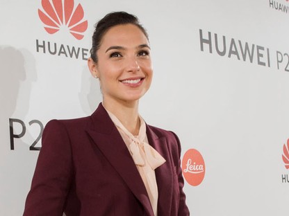 Igazi csodanő a Huawei új arca: Gal Gadot