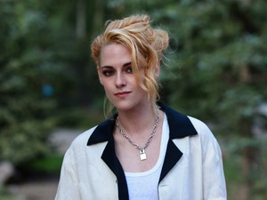 Kristen Stewart uralja a vörös szőnyeget az utóbbi időben