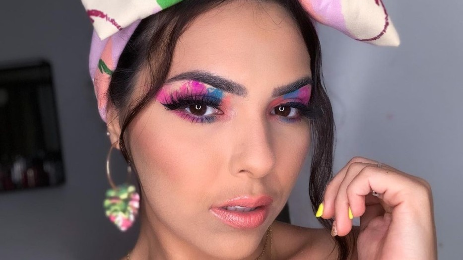 TikTok őrület: Hihetetlen, de ez a különleges smink nem ecsettel, hanem WC-papírral készült