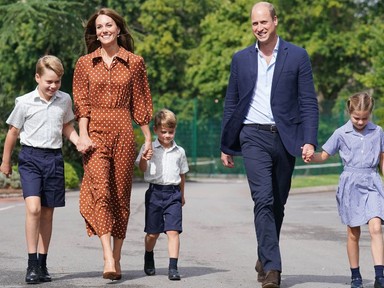 Itt a bizonyíték: A királyi család a saját gyerekei testét, lelkét és imázsát használja, hogy túléljen