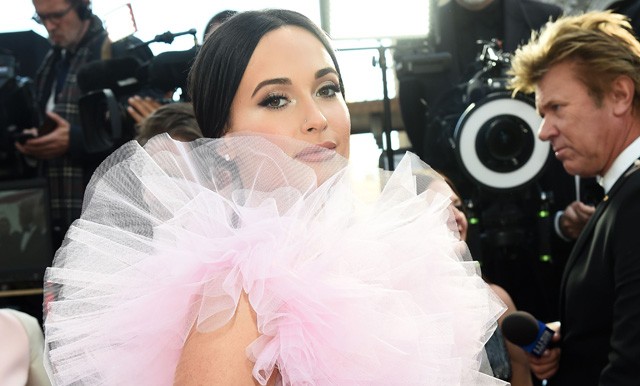 Kacey Musgrace az Oscar-gálán