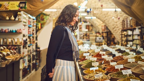 Ez a csodafűszer csökkenti a gyulladást és még a hangulatodnak is jót tesz, mégsincs ott a konyhádban