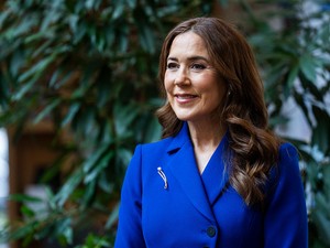 Levágatta a haját Mária dán királyné, valami álomszép az új frizurája