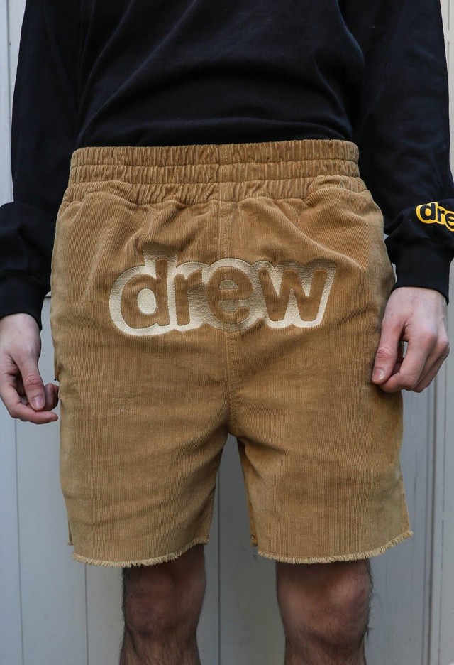 Justin Bieber új ruhamárkáját bár ne alapította volna meg