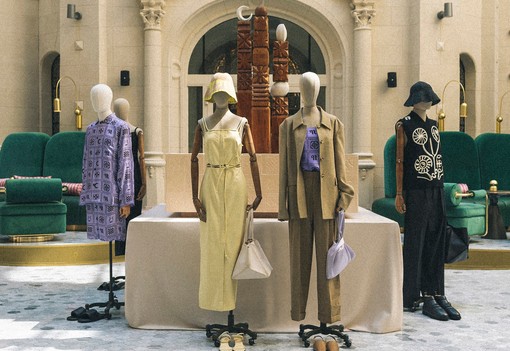 Tarol a magyar divat: A Nanushka Kopjafa kollekcióját azonnal látnod kell!