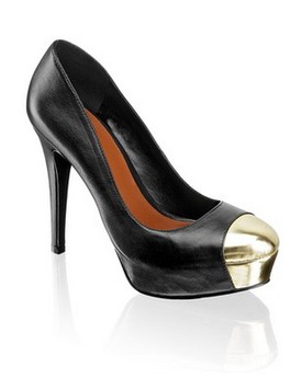 22 990 Ft helyett a GLAMOUR & Humanic shoppingpartin 18 390 FT