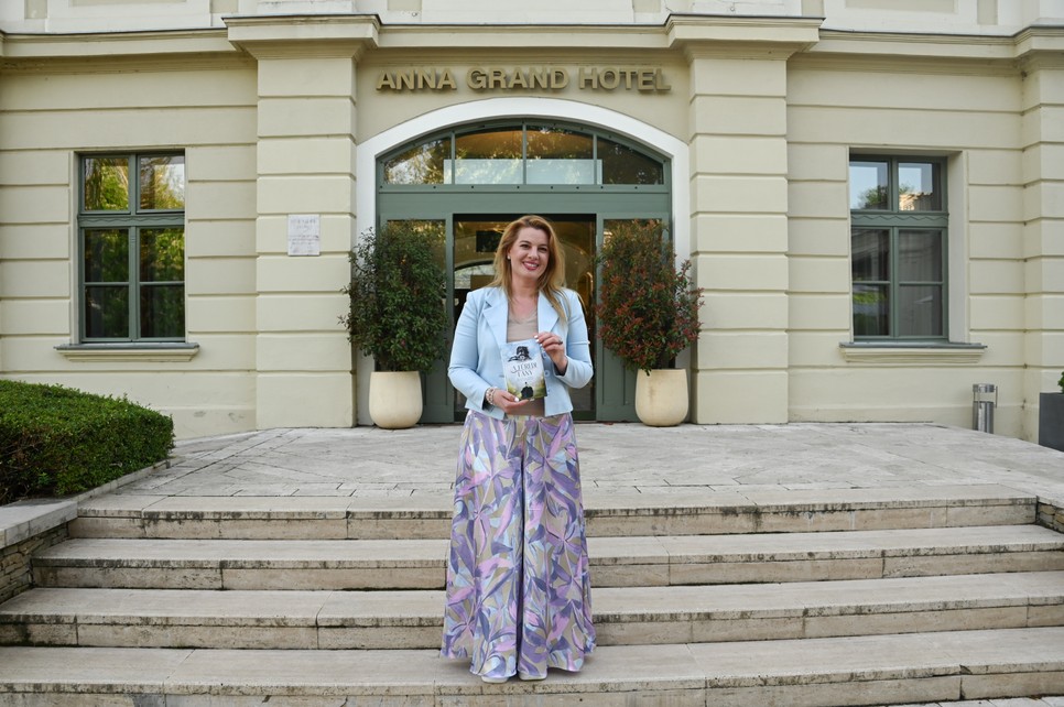 Karády Anna, a Füredi lány írója a természetből meríti az inspirácót