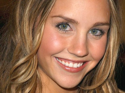 A 2000-es évek egyik legbájosabb színésznőjét félelmetesen tönkretették a drogok