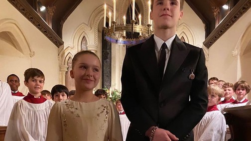 Beckhamék hatalmas keresztelője: világsztár lett Harper keresztmamája