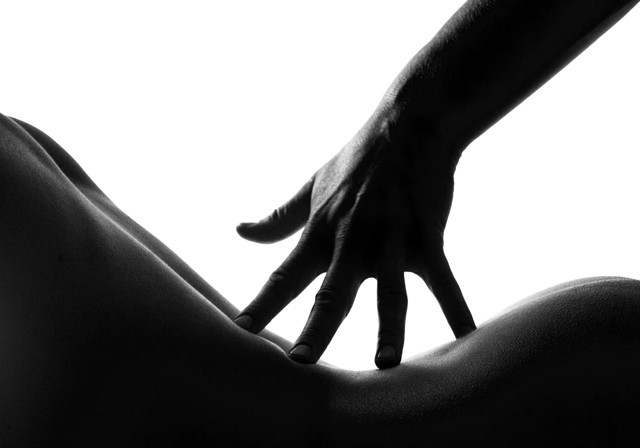 Újra kívánni fogod a szexet: Érintésterápia - így csináld