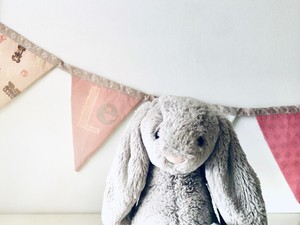 Már egy plüssel is segíteni tudod a koraszülöttek életét