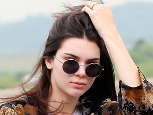 Kendall Jenner reptéri stílusától leesik az állad!