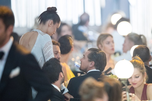Bella Hadid, Leonardo DiCaprio és Tobey Maguire