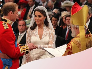 Íme Kate Middleton második esküvői ruhája, amiről senki nem beszél!