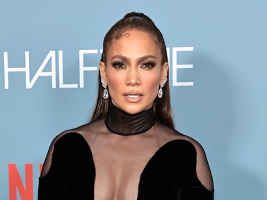 Jennifer Lopez feltekerte a szexisséget rendesen netflixes dokumentumfilmjének bemutatóján