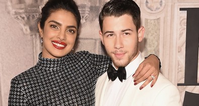 Nick Jonas a karantén alatt Priyanka Choprát korrepetálja