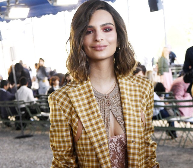Hű! Emily Ratajkowski a megtestesült elegancia!