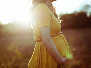 Rettegéssel tölt el a terhesség és a szülés, mit tegyek?