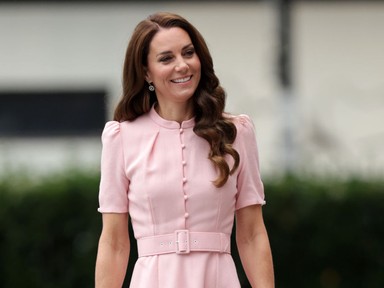 Emlékszel még? Így nézett ki Katalin hercegné, amikor Vilmos herceg barátnőjeként először jelent meg hivatalos eseményen