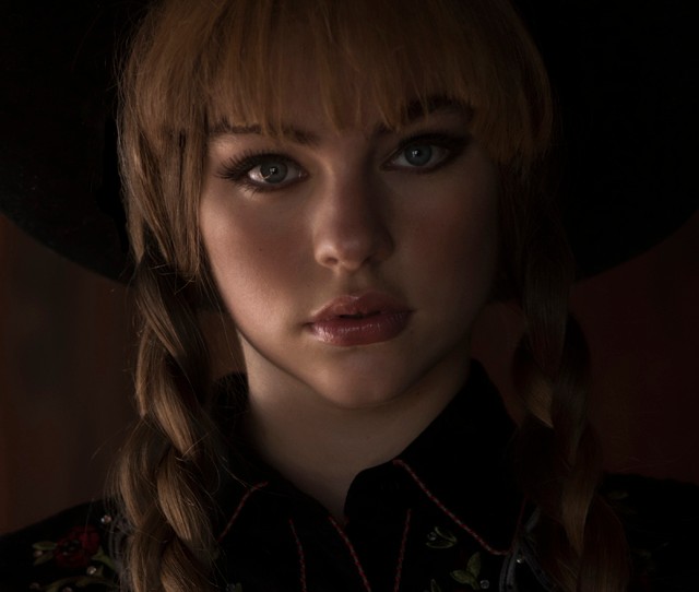 Interjú a világ leggyönyörűbb lányának kikiáltott Jade Weberrel