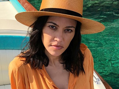 Nagyon lennénk Kourtney Kardashian helyében: kőkemény luxusban nyaral!
