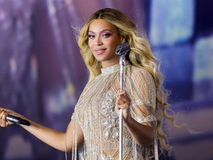 Blue Ivy új fotóján megszólalásig hasonlít édesanyjára, mintha csak Beyoncét látnánk 20 évvel ezelőtt