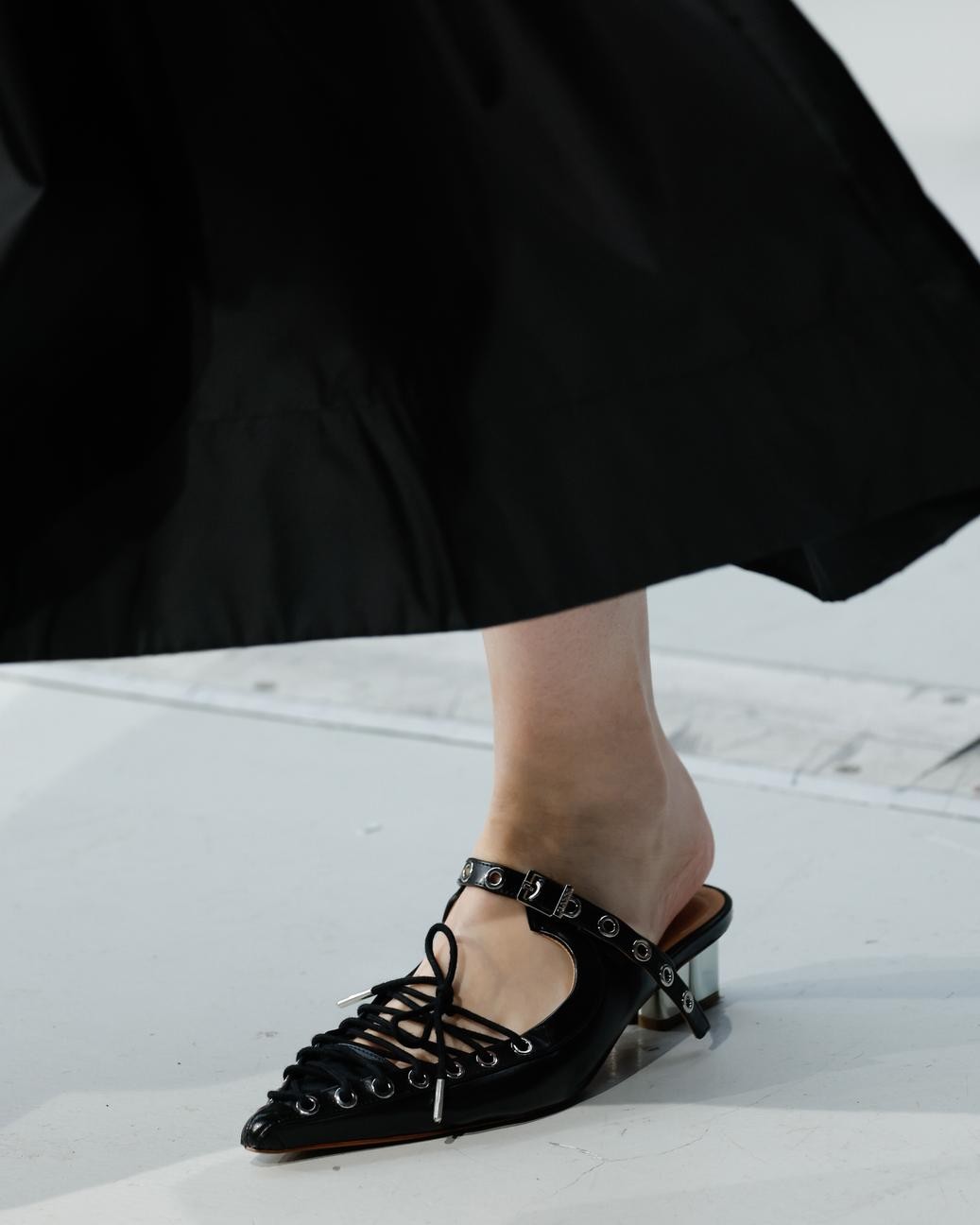 Ganni 2025 tavaszi-nyári kollekció, Fotó: Monica Feudi