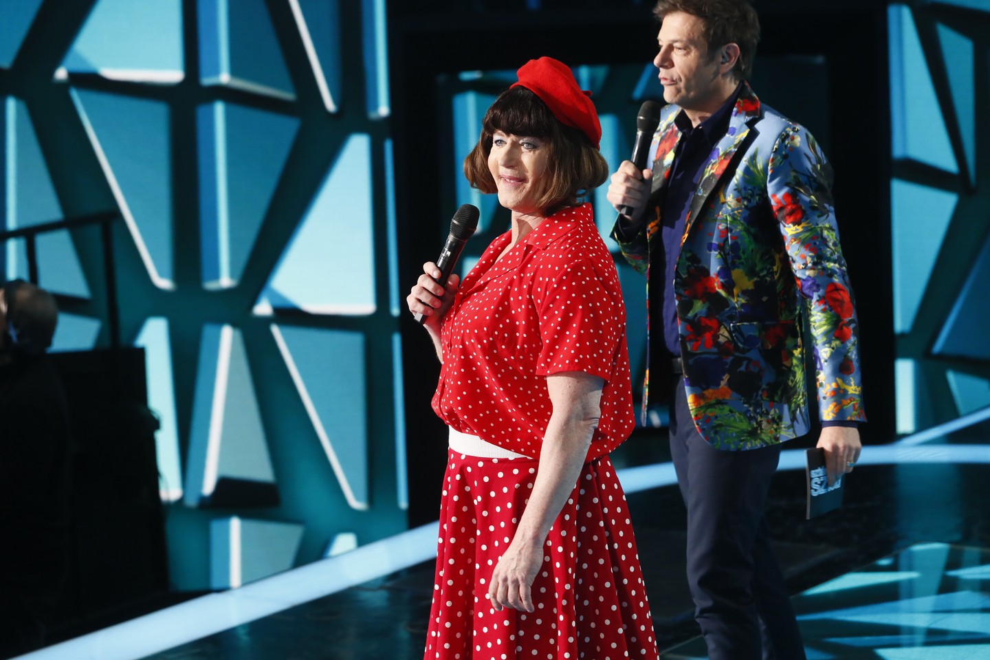 Szandinak öltözve, piros, pöttyös szettben és svájcisapkában első látásra fel sem ismertük. 